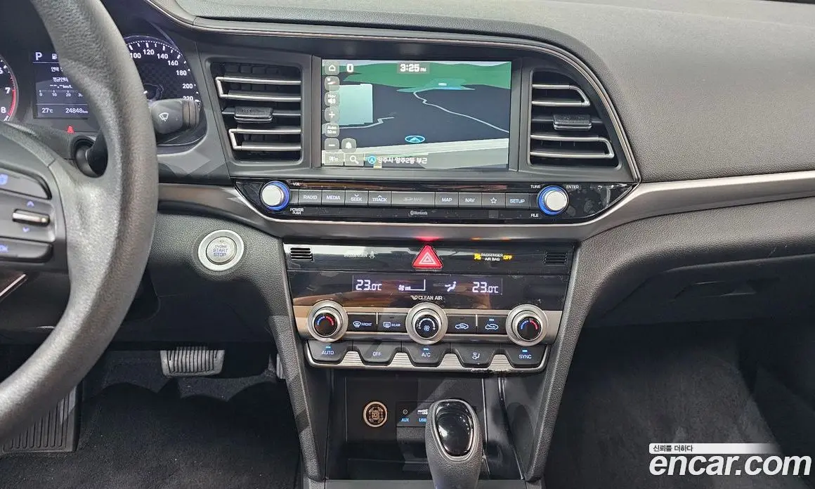 Hyundai Avante 2019 1.6 автомат (гидро), фото 18