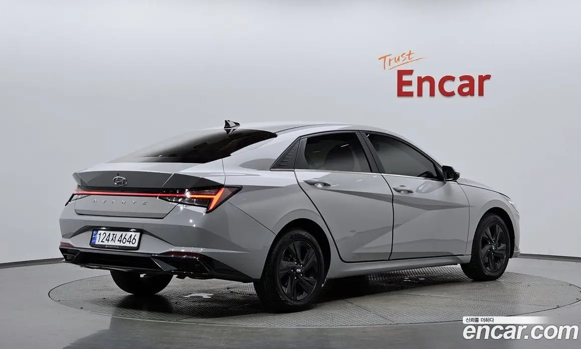 Hyundai Avante 2020 1.6 автомат (гидро), фото 1 Hyundai Avante 2020 1.6 автомат (гидро), фото 1