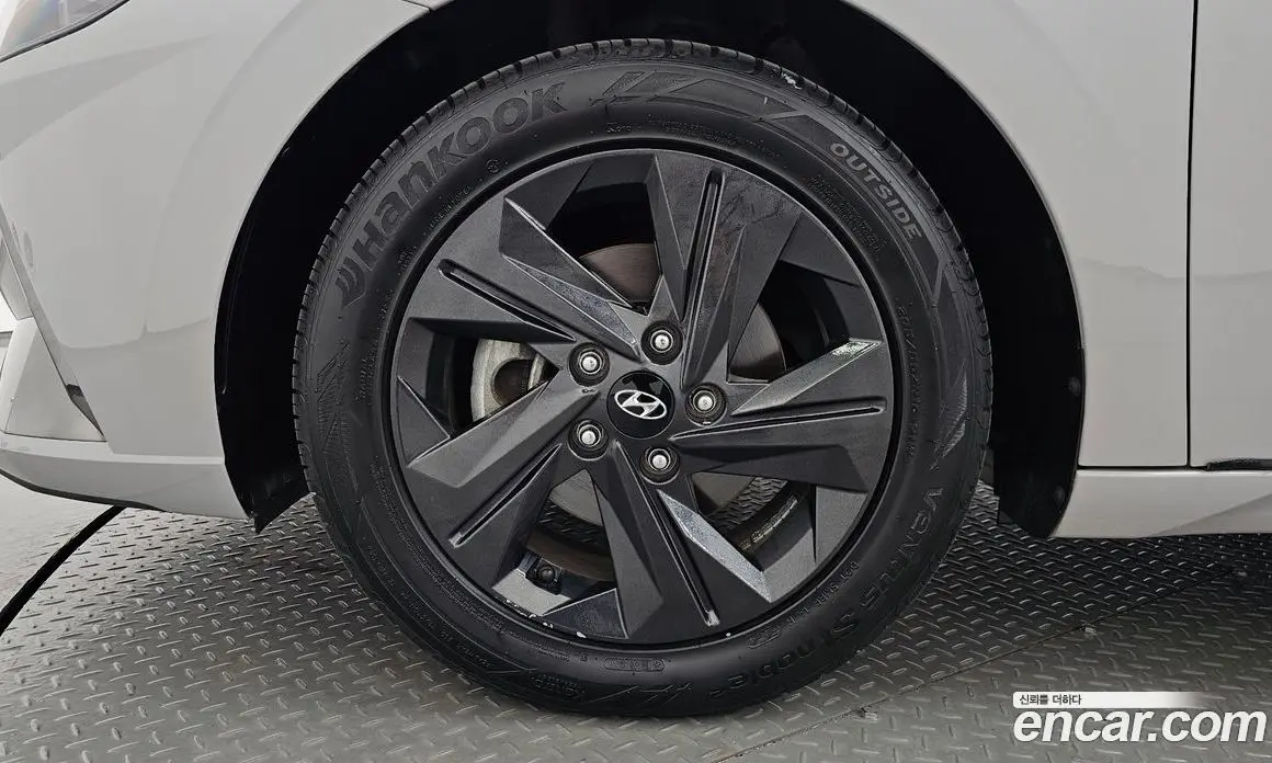 Hyundai Avante 2020 1.6 автомат (гидро), фото 4 Hyundai Avante 2020 1.6 автомат (гидро), фото 4