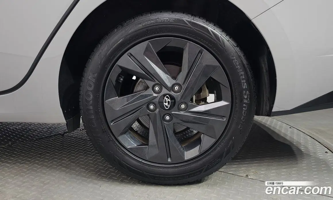 Hyundai Avante 2020 1.6 автомат (гидро), фото 6 Hyundai Avante 2020 1.6 автомат (гидро), фото 6