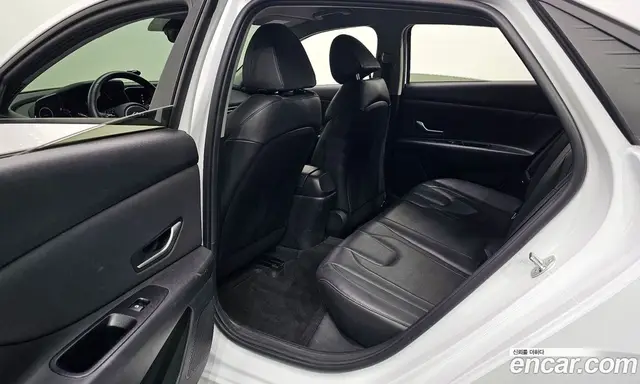 Hyundai Avante 2023 1.6 автомат (гидро), миниатюра 11 Hyundai Avante 2023 1.6 автомат (гидро), миниатюра 11