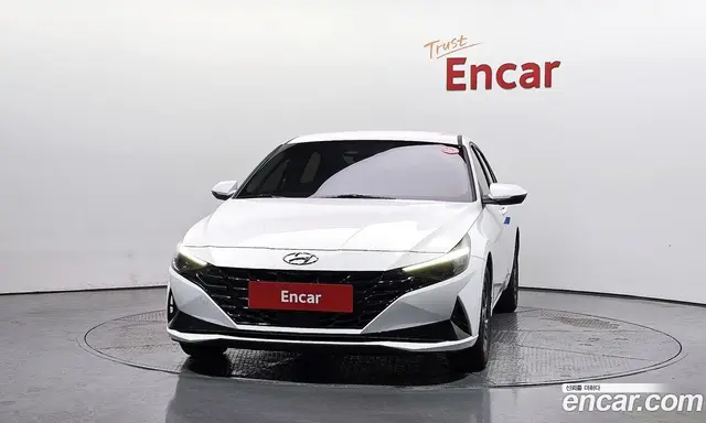 Hyundai Avante 2023 1.6 автомат (гидро), миниатюра 3 Hyundai Avante 2023 1.6 автомат (гидро), миниатюра 3