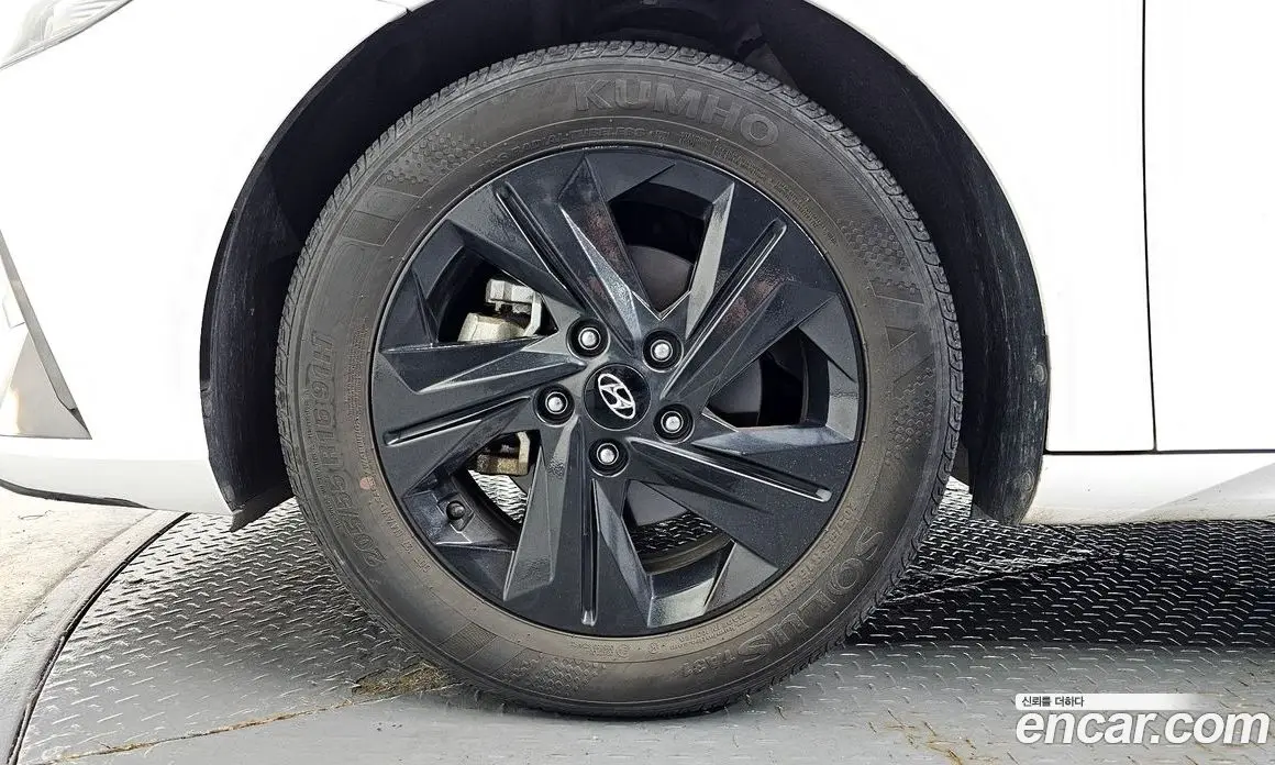 Hyundai Avante 2023 1.6 автомат (гидро), фото 5 Hyundai Avante 2023 1.6 автомат (гидро), фото 5