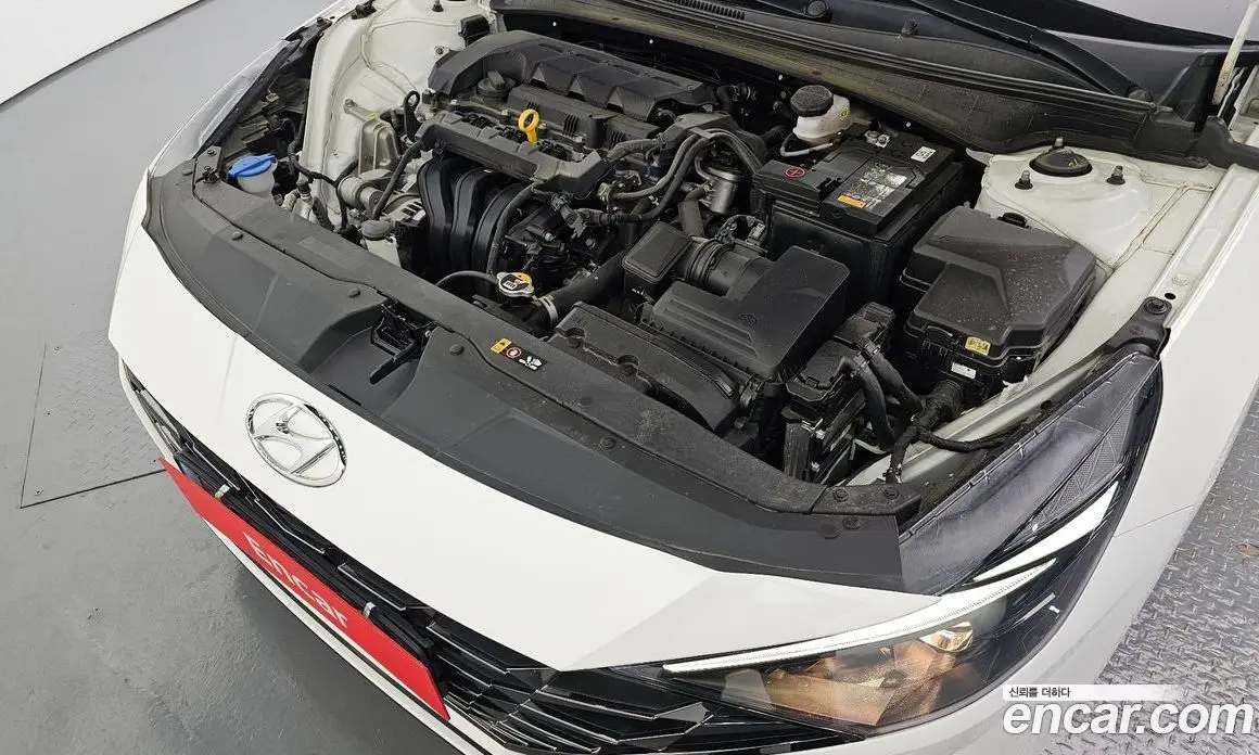 Hyundai Avante 2023 1.6 автомат (гидро), фото 6 Hyundai Avante 2023 1.6 автомат (гидро), фото 6
