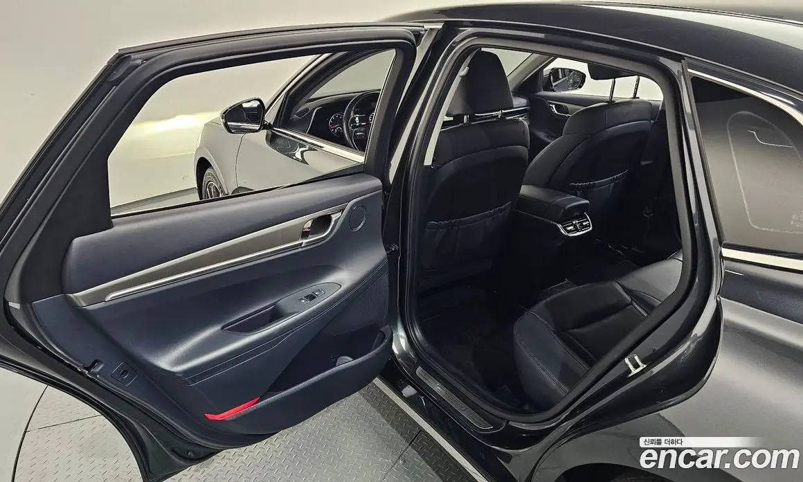 Hyundai Grandeur 2022 3.3 автомат (гидро), фото 25 Hyundai Grandeur 2022 3.3 автомат (гидро), фото 25