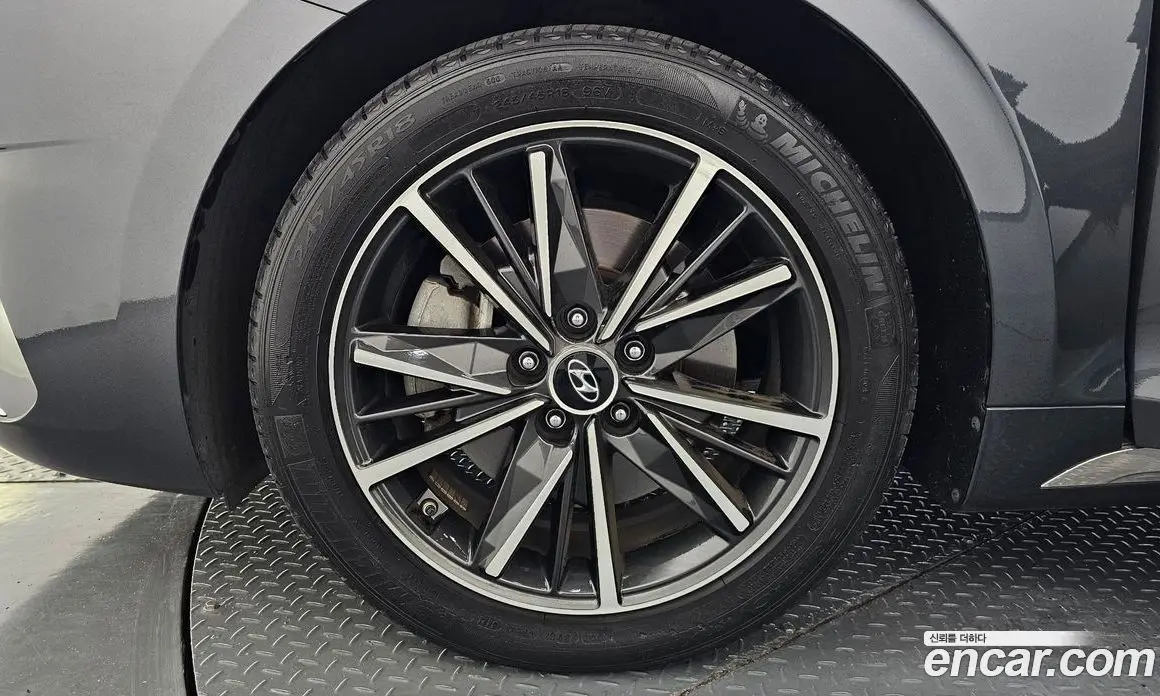 Hyundai Grandeur 2022 3.3 автомат (гидро), фото 5 Hyundai Grandeur 2022 3.3 автомат (гидро), фото 5
