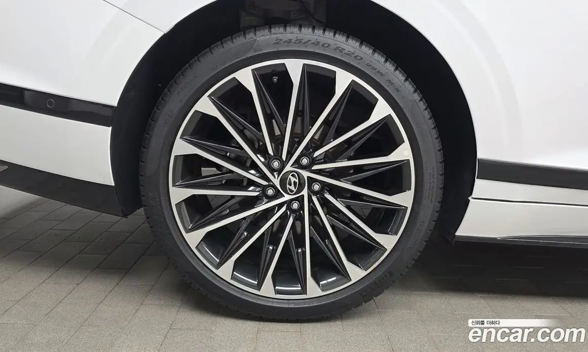 Hyundai Grandeur 2024 1.6 автомат (гидро), фото 5