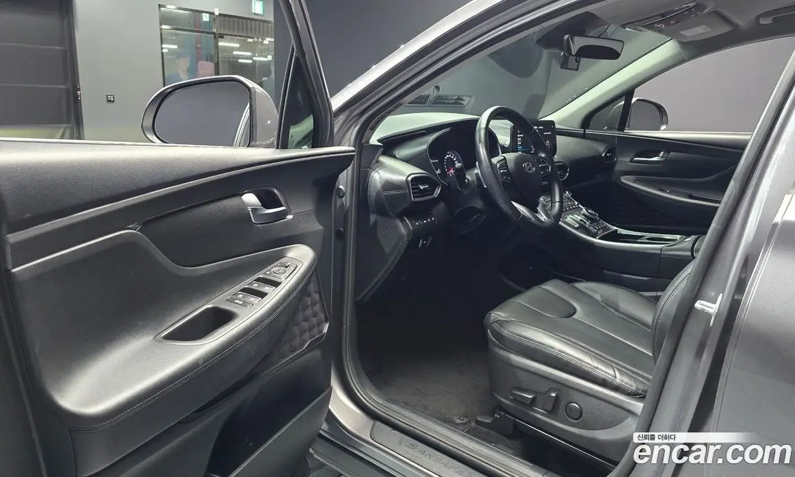 Hyundai Santa Fe 2022 2.2 автомат (гидро), фото 13