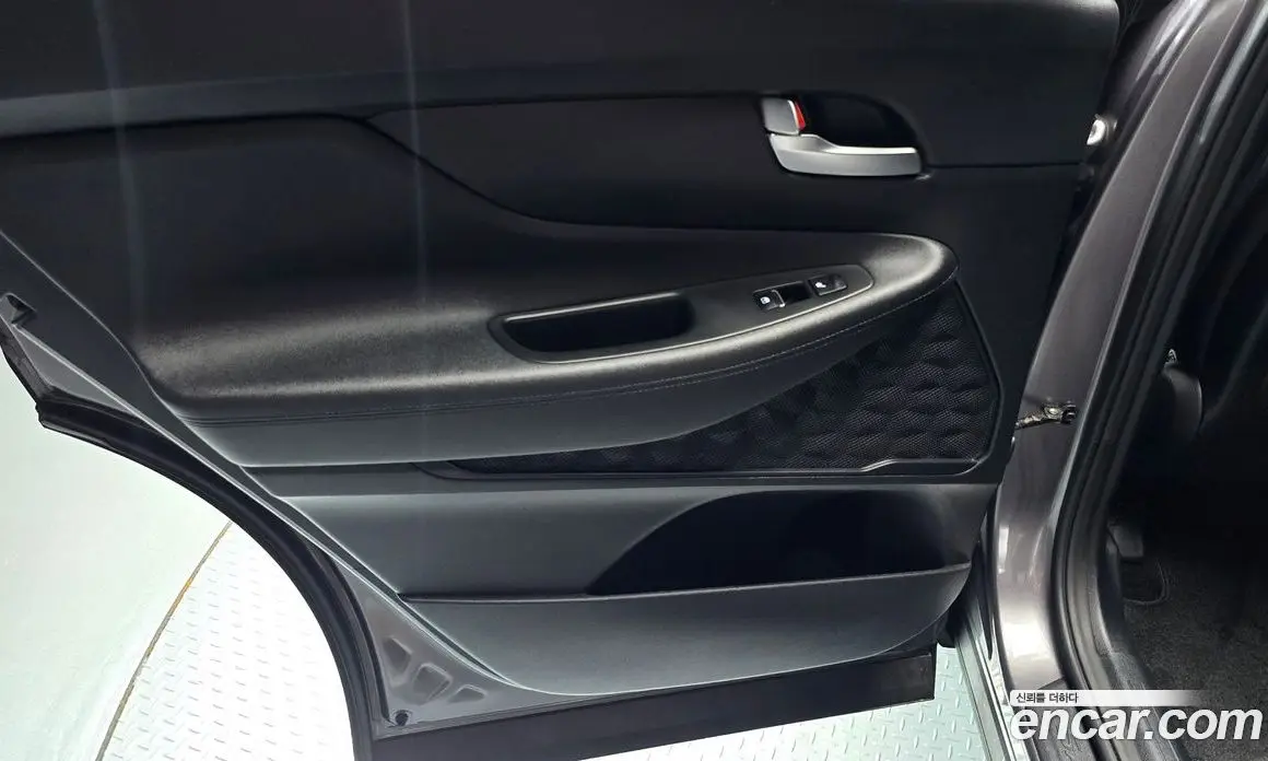 Hyundai Santa Fe 2022 2.2 автомат (гидро), фото 15
