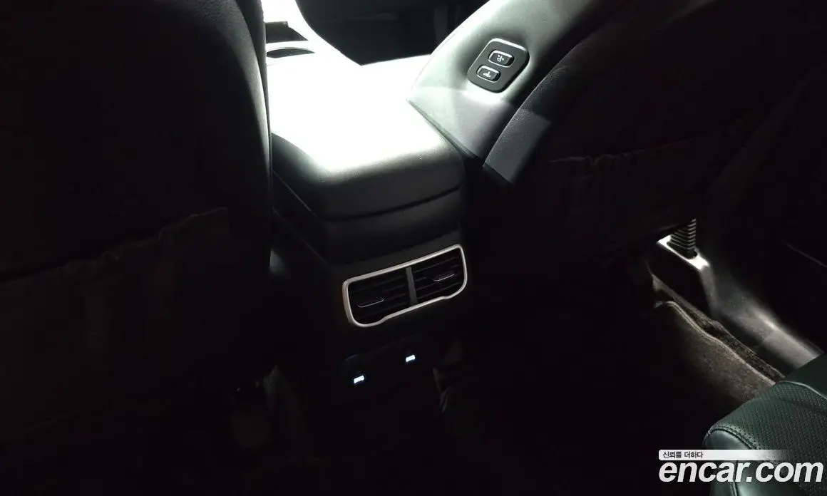 Hyundai Santa Fe 2022 2.2 автомат (гидро), фото 29