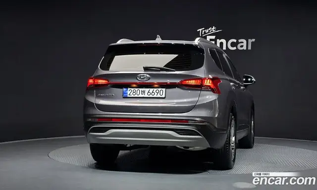 Hyundai Santa Fe 2022 2.2 автомат (гидро), миниатюра 4