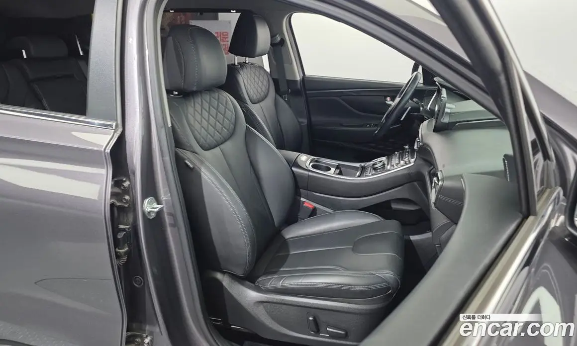 Hyundai Santa Fe 2022 2.2 автомат (гидро), фото 16