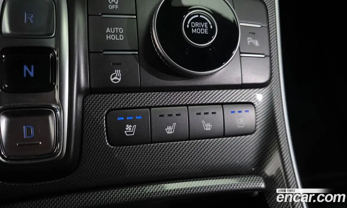 Hyundai Santa Fe 2022 2.2 автомат (гидро), фото 32