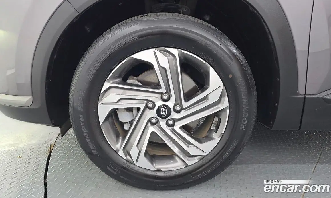 Hyundai Santa Fe 2022 2.2 автомат (гидро), фото 5