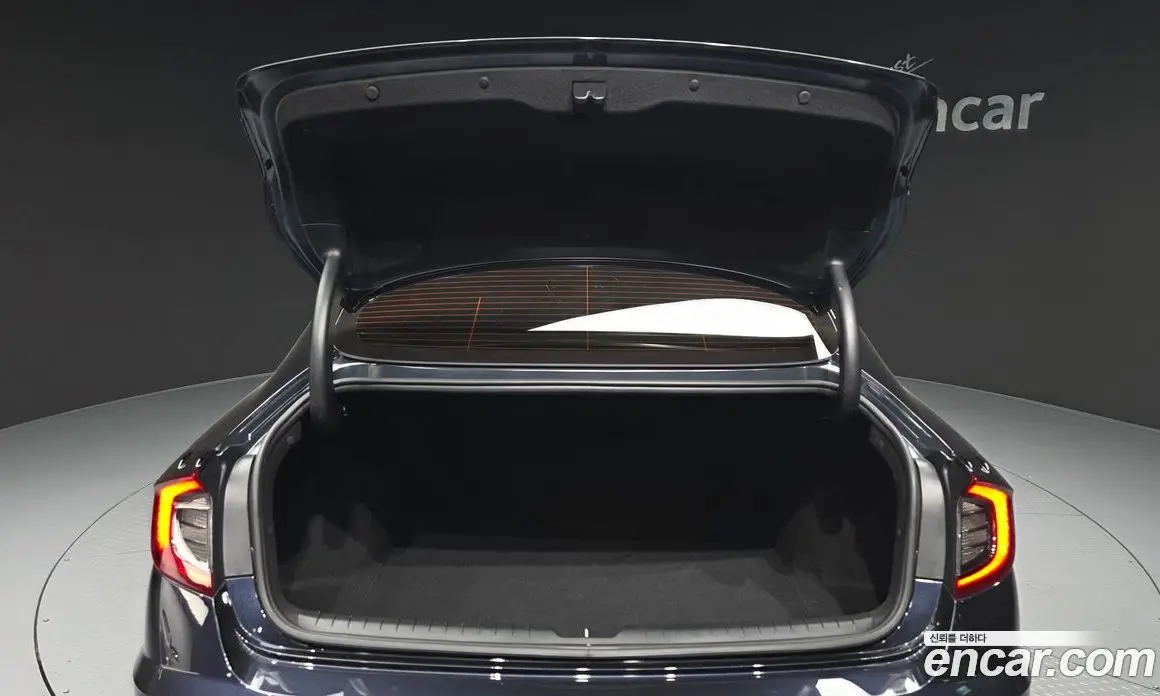 Hyundai Sonata 2020 2.0 автомат (гидро), фото 20
