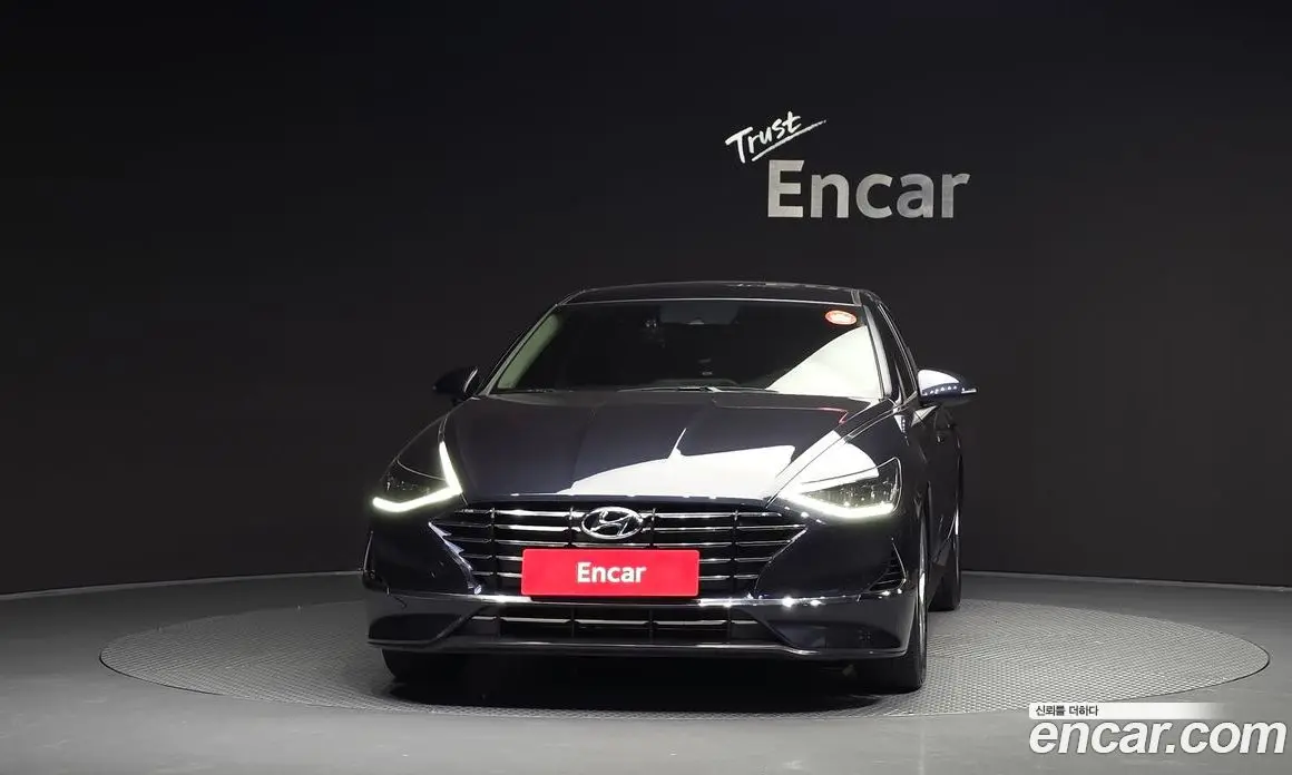 Hyundai Sonata 2020 2.0 автомат (гидро), фото 3