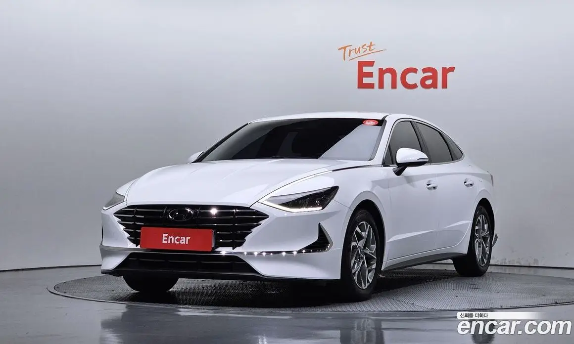 Hyundai Sonata 2023 2.0 автомат (гидро), фото 1 Hyundai Sonata 2023 2.0 автомат (гидро), фото 1