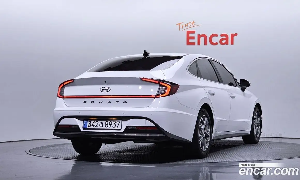 Hyundai Sonata 2023 2.0 автомат (гидро), фото 2 Hyundai Sonata 2023 2.0 автомат (гидро), фото 2