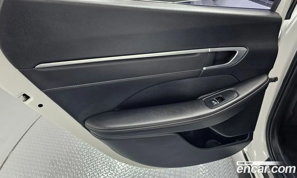 Hyundai Sonata 2023 2.0 автомат (гидро), фото 15 Hyundai Sonata 2023 2.0 автомат (гидро), фото 15