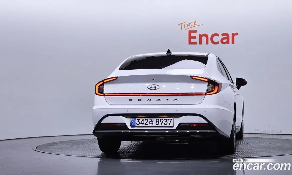 Hyundai Sonata 2023 2.0 автомат (гидро), фото 4 Hyundai Sonata 2023 2.0 автомат (гидро), фото 4