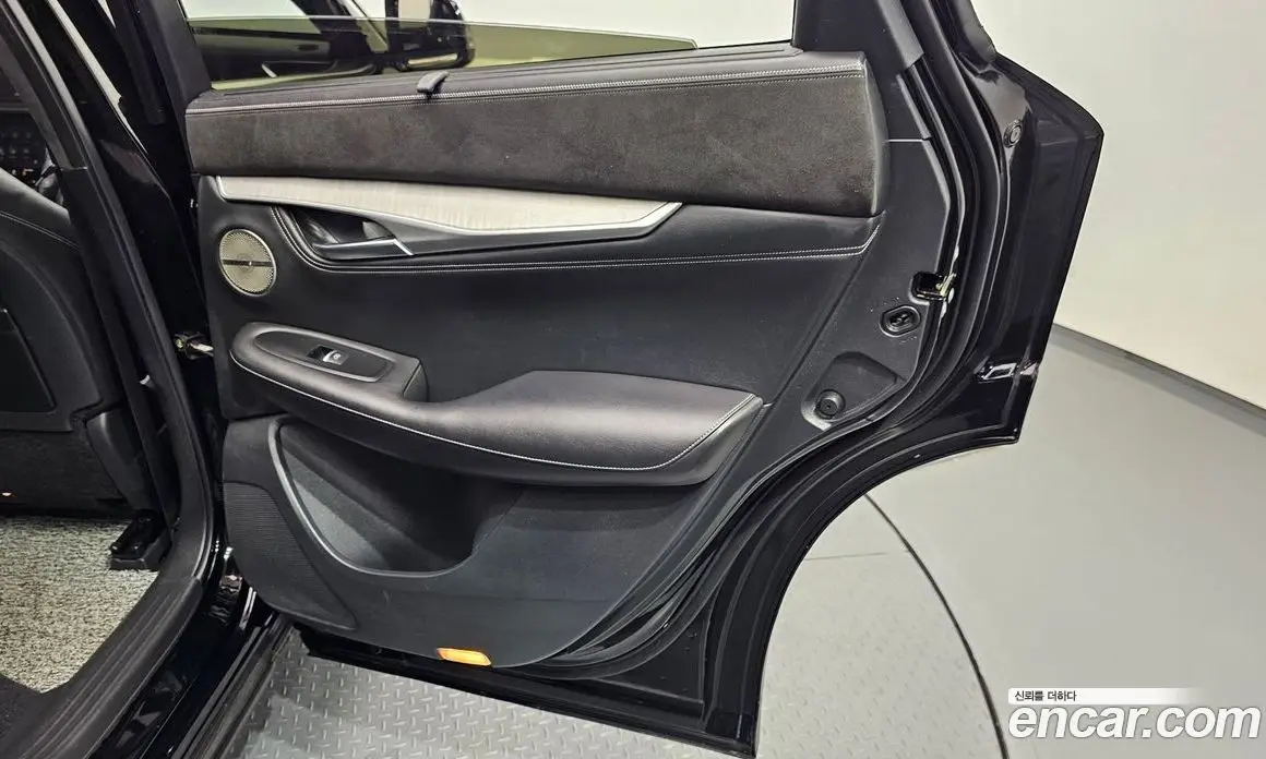 Infiniti QX50 2019 2.0 автомат (гидро), фото 15 Infiniti QX50 2019 2.0 автомат (гидро), фото 15