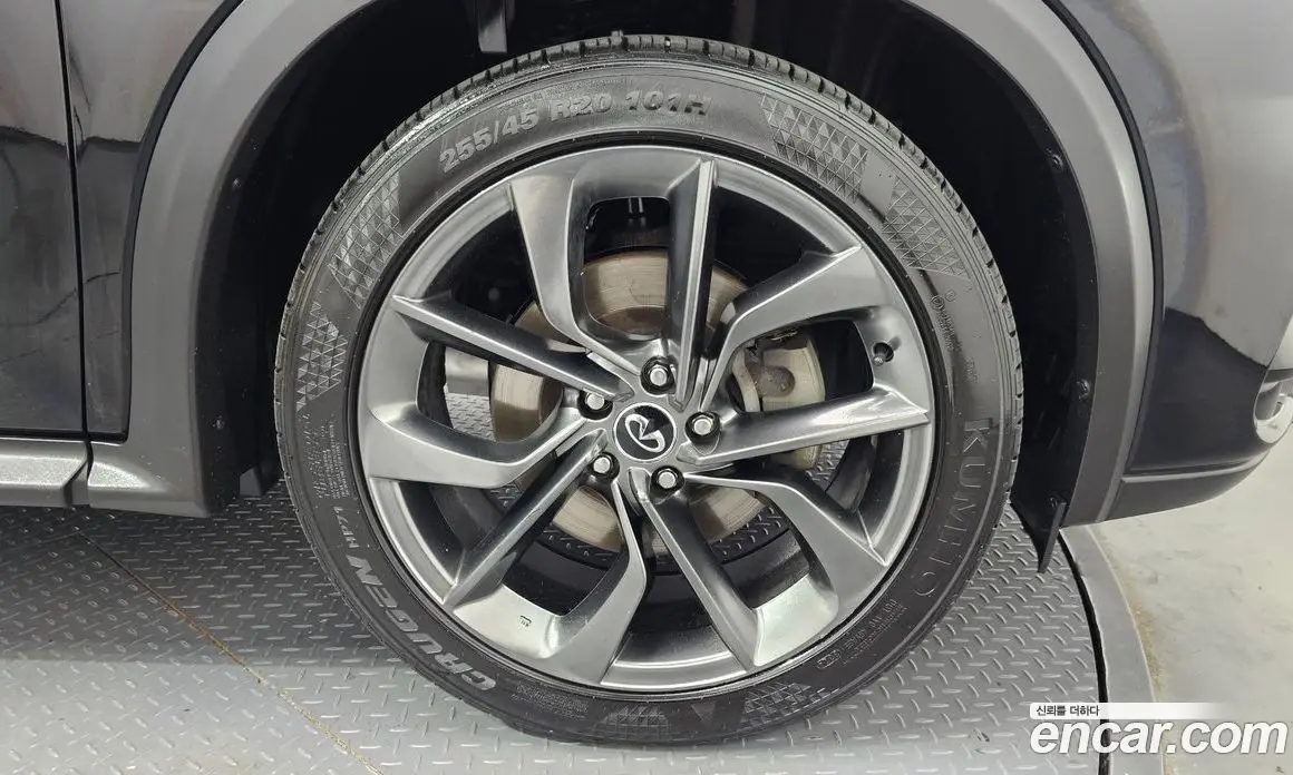Infiniti QX50 2019 2.0 автомат (гидро), фото 7 Infiniti QX50 2019 2.0 автомат (гидро), фото 7