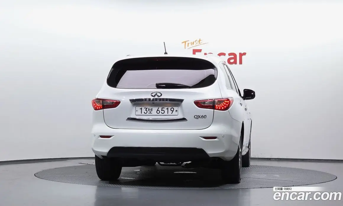 Infiniti QX60 2014 3.5 автомат (гидро), фото 4 Infiniti QX60 2014 3.5 автомат (гидро), фото 4