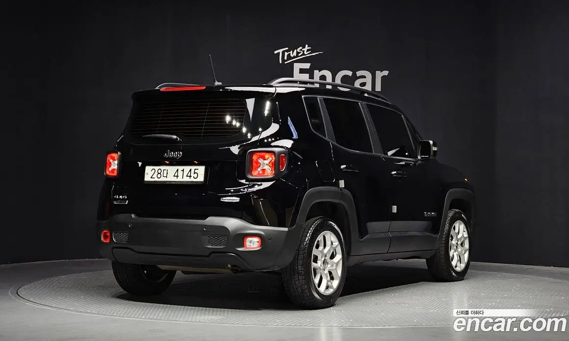 Jeep Renegade 2017 2.0 автомат (гидро), фото 2 Jeep Renegade 2017 2.0 автомат (гидро), фото 2