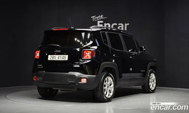 Jeep Renegade 2017 2.0 автомат (гидро), миниатюра 2 Jeep Renegade 2017 2.0 автомат (гидро), миниатюра 2