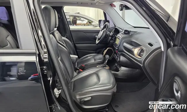 Jeep Renegade 2017 2.0 автомат (гидро), миниатюра 11 Jeep Renegade 2017 2.0 автомат (гидро), миниатюра 11
