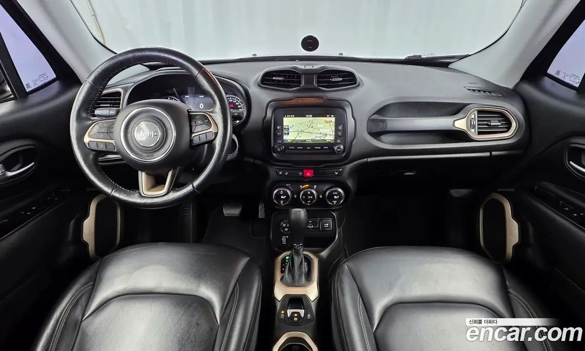 Jeep Renegade 2017 2.0 автомат (гидро), фото 7 Jeep Renegade 2017 2.0 автомат (гидро), фото 7