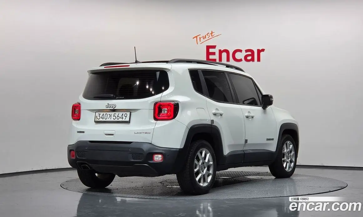 Jeep Renegade 2020 1.6 автомат (гидро), фото 2 Jeep Renegade 2020 1.6 автомат (гидро), фото 2
