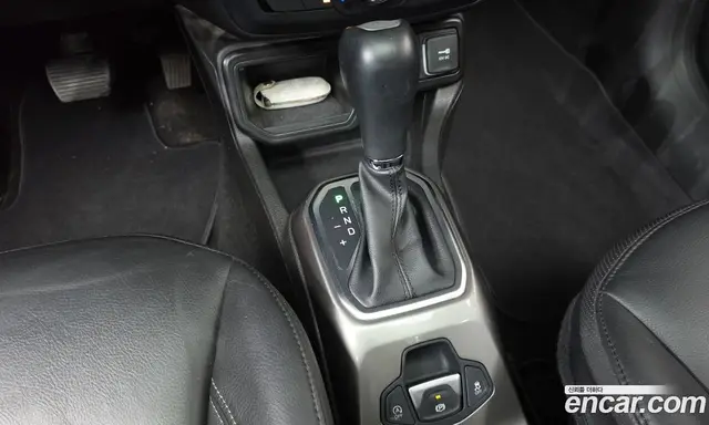 Jeep Renegade 2020 1.6 автомат (гидро), миниатюра 12