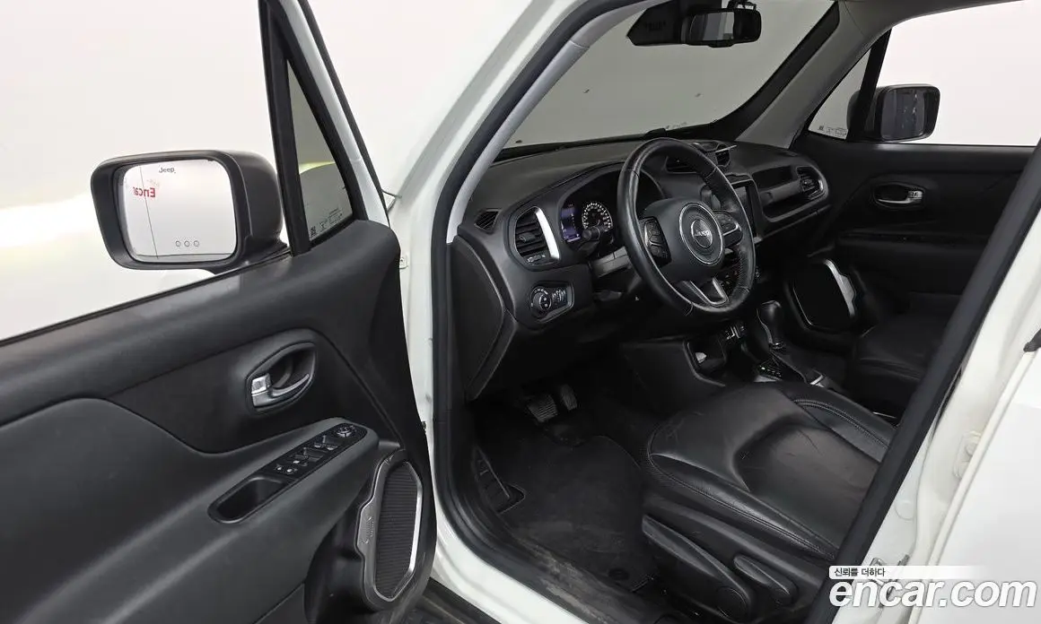 Jeep Renegade 2020 1.6 автомат (гидро), фото 13 Jeep Renegade 2020 1.6 автомат (гидро), фото 13