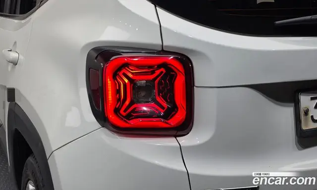 Jeep Renegade 2020 1.6 автомат (гидро), миниатюра 9 Jeep Renegade 2020 1.6 автомат (гидро), миниатюра 9