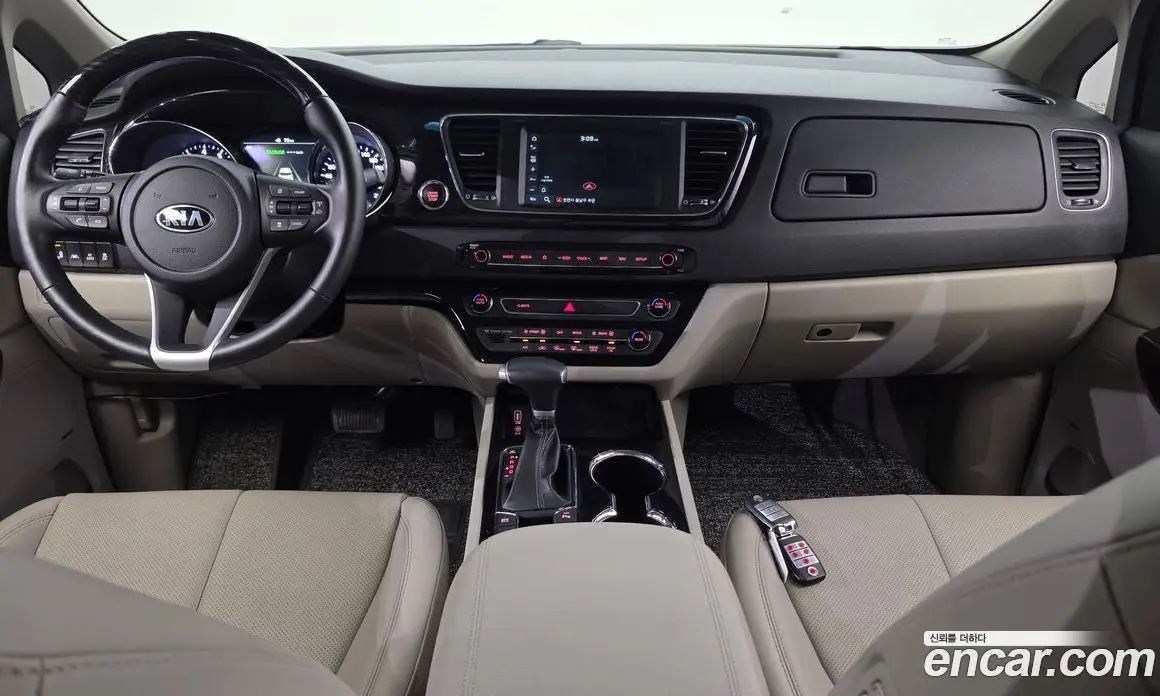 Kia Carnival 2019 3.3 автомат (гидро), фото 27 Kia Carnival 2019 3.3 автомат (гидро), фото 27