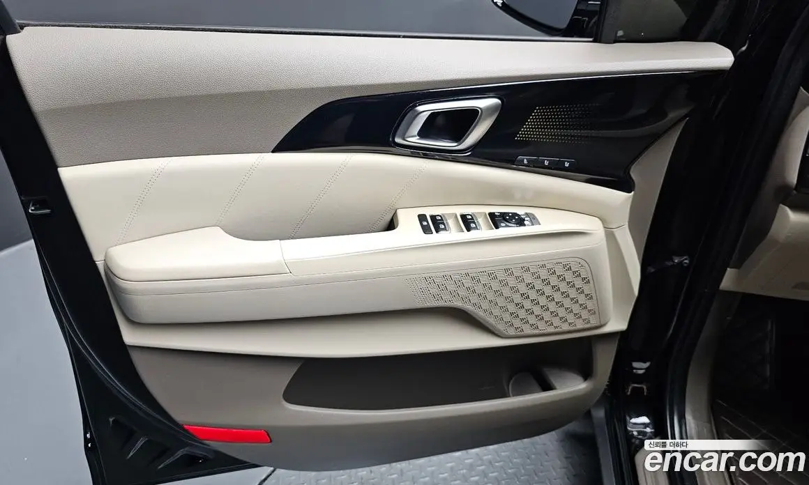 Kia Carnival 2025 3.5 автомат (гидро), фото 13