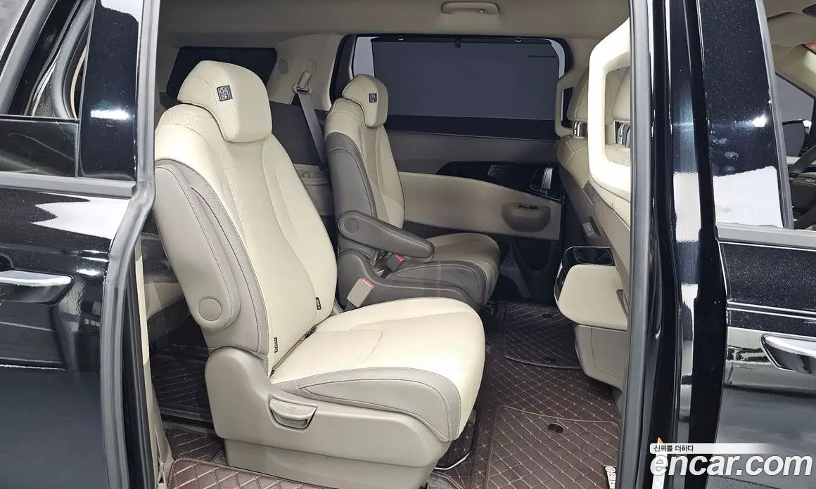 Kia Carnival 2025 3.5 автомат (гидро), фото 16