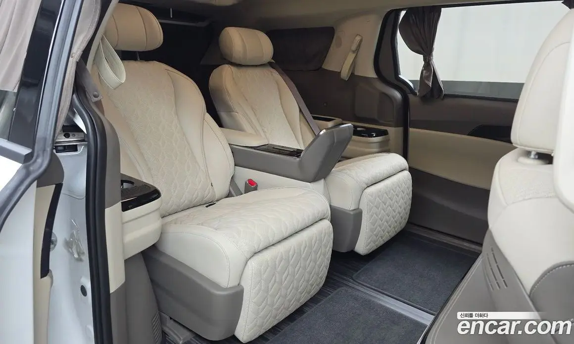 Kia Carnival 2026 1.6 автомат (гидро), фото 17 Kia Carnival 2026 1.6 автомат (гидро), фото 17