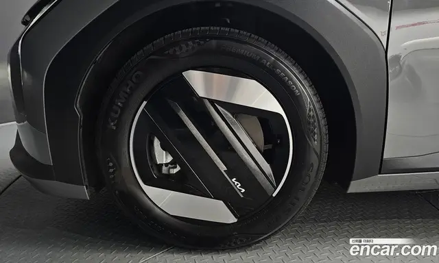 Kia EV4 2025 0.2 автомат (гидро), миниатюра 5 Kia EV4 2025 0.2 автомат (гидро), миниатюра 5