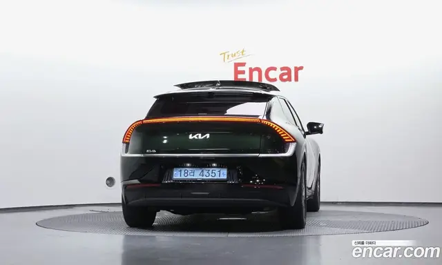 Kia EV6 2021 0.1 автомат (гидро), миниатюра 4 Kia EV6 2021 0.1 автомат (гидро), миниатюра 4