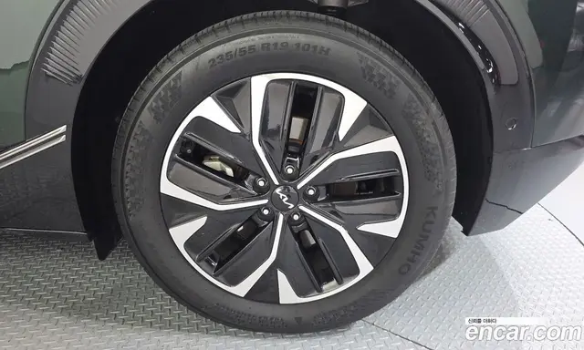 Kia EV6 2021 0.1 автомат (гидро), миниатюра 7 Kia EV6 2021 0.1 автомат (гидро), миниатюра 7