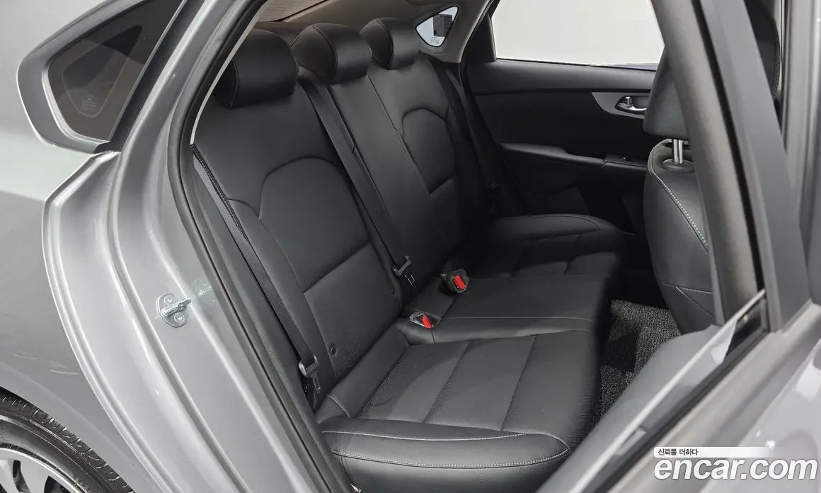 Kia K3 2024 1.6 автомат (гидро), фото 11 Kia K3 2024 1.6 автомат (гидро), фото 11
