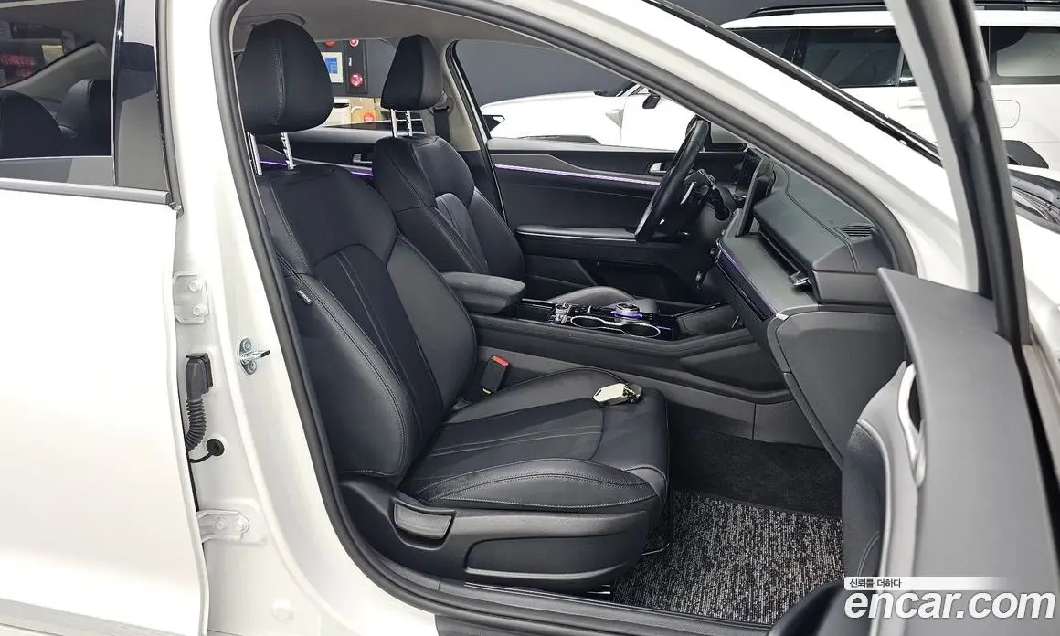 Kia K5 (Optima) 2025 1.6 автомат (гидро), фото 15 Kia K5 (Optima) 2025 1.6 автомат (гидро), фото 15