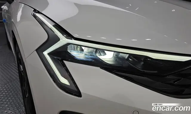 Kia K5 (Optima) 2025 1.6 автомат (гидро), миниатюра 7 Kia K5 (Optima) 2025 1.6 автомат (гидро), миниатюра 7