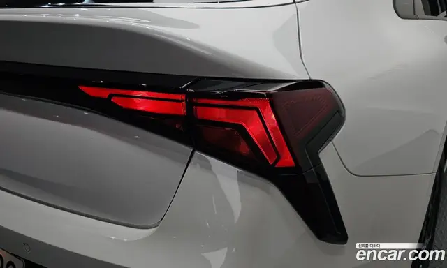 Kia K5 (Optima) 2025 1.6 автомат (гидро), миниатюра 8 Kia K5 (Optima) 2025 1.6 автомат (гидро), миниатюра 8