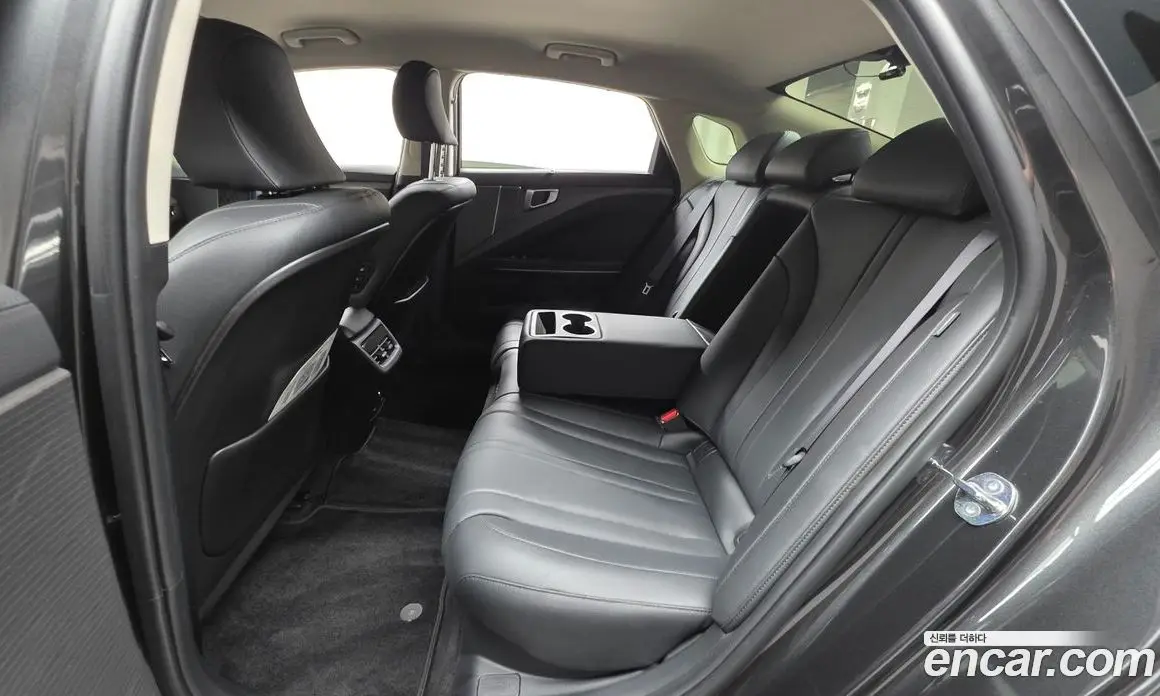 Kia K8 2025 1.6 автомат (гидро), фото 18 Kia K8 2025 1.6 автомат (гидро), фото 18