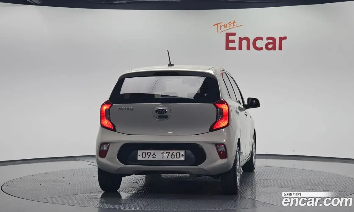 Kia Morning 2017 1.0 автомат (гидро), фото 4