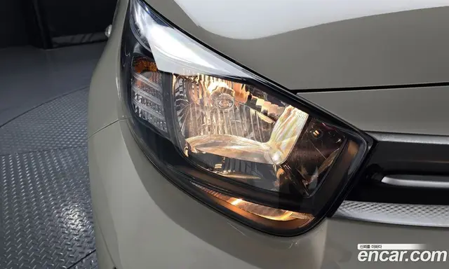 Kia Morning 2023 1.0 автомат (гидро), миниатюра 8 Kia Morning 2023 1.0 автомат (гидро), миниатюра 8