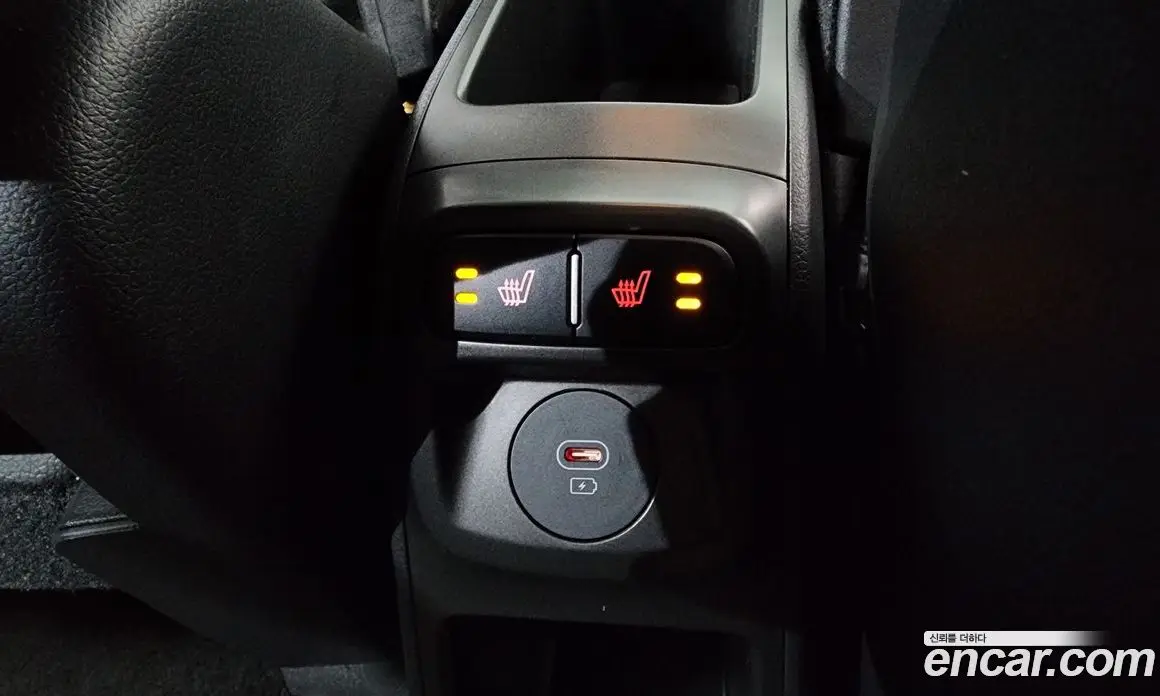 Kia Ray 2023 1.0 автомат (гидро), фото 31
